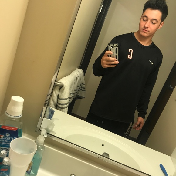 Meet your Posher, Kyle - Picture 1 of 1